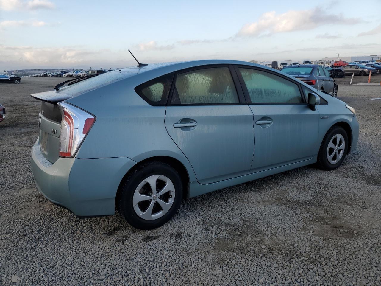 2013 TOYOTA PRIUS