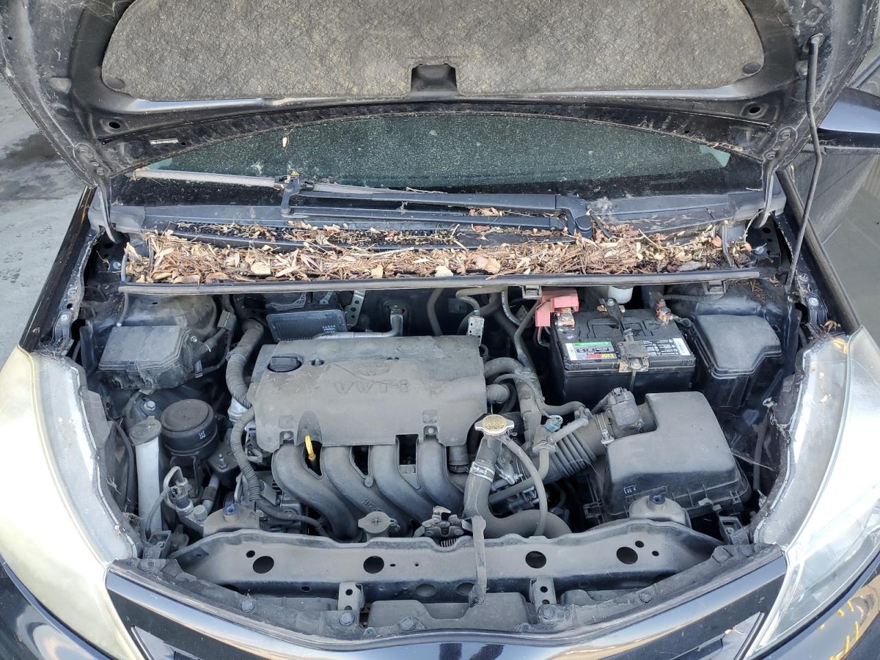 2012 TOYOTA YARIS