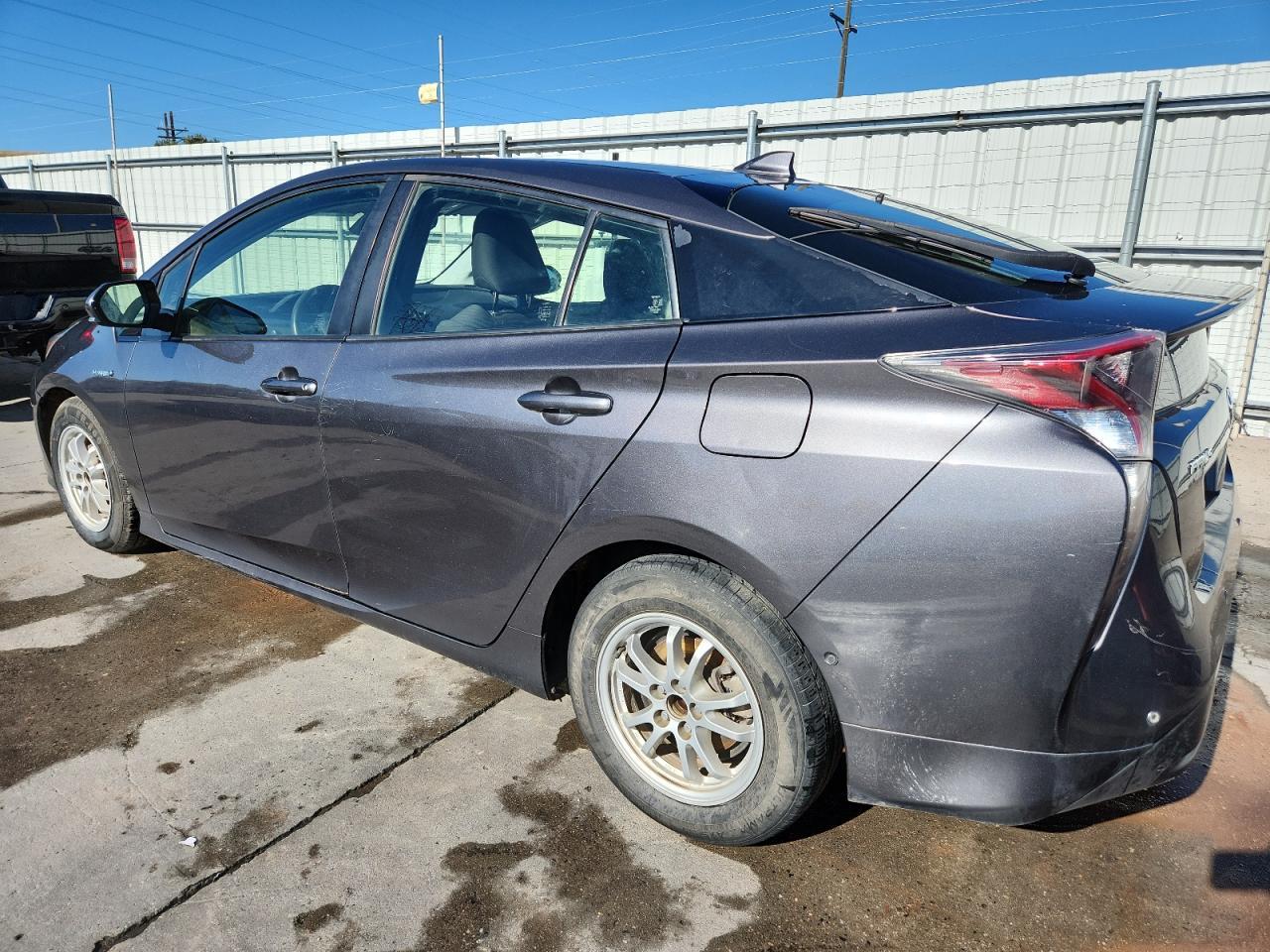 2018 TOYOTA PRIUS