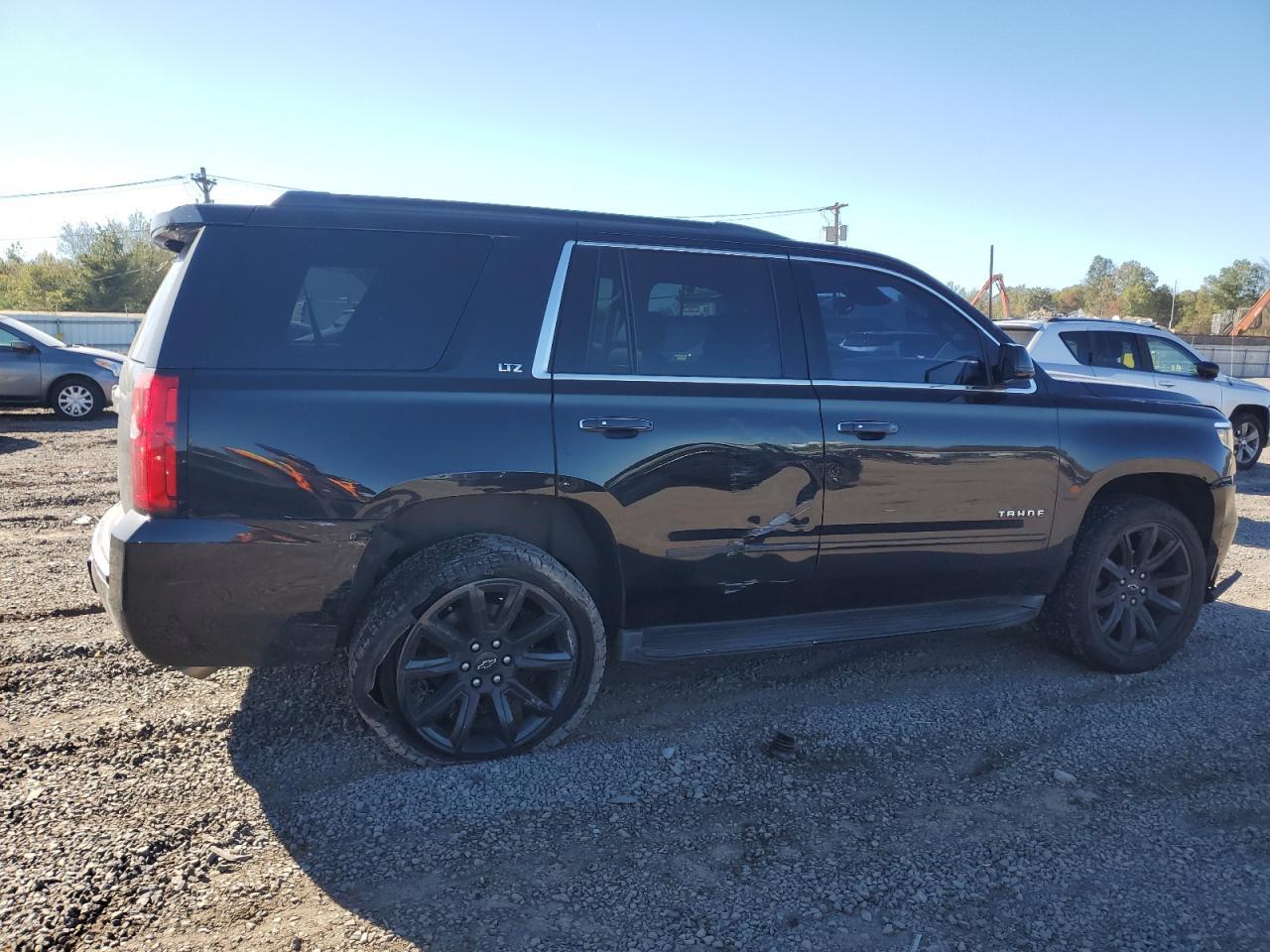 2016 CHEVROLET Tahoe