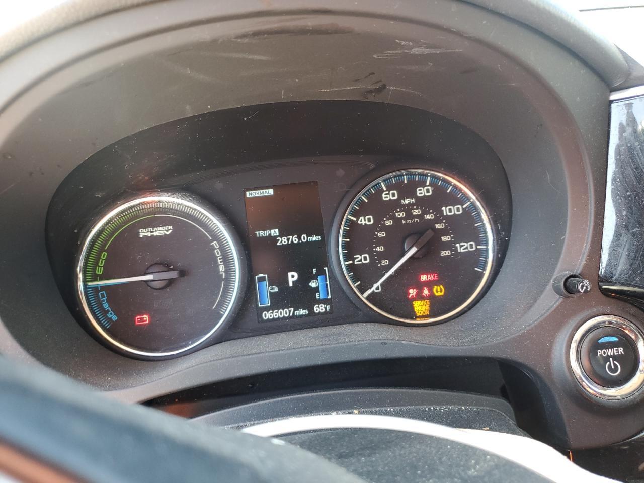 2018 MITSUBISHI outlander