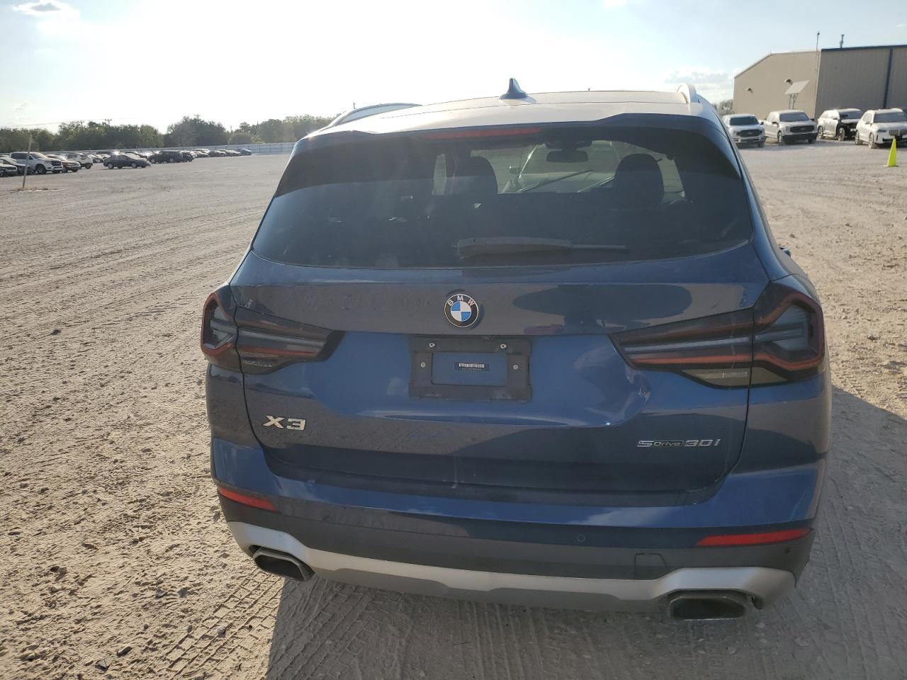 2022 BMW X3