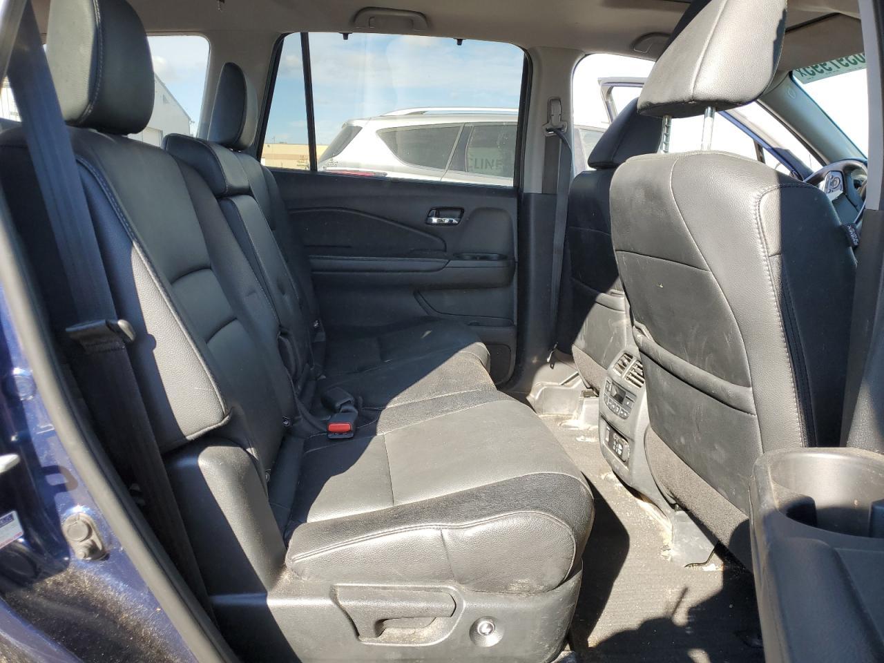 2021 HONDA PILOT