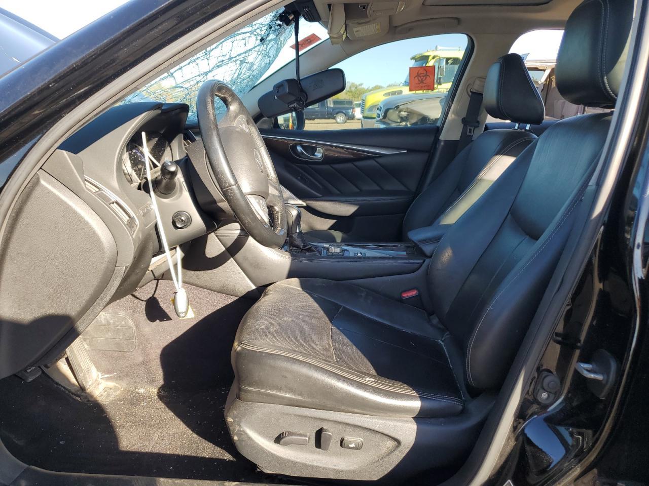 2017 INFINITI Q50