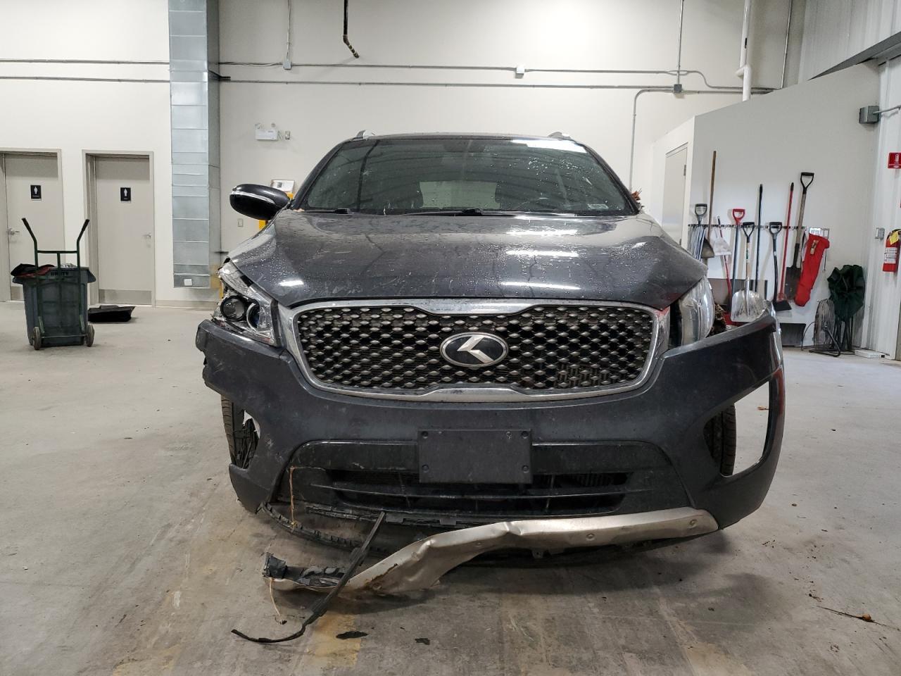 2017 KIA SORENTO