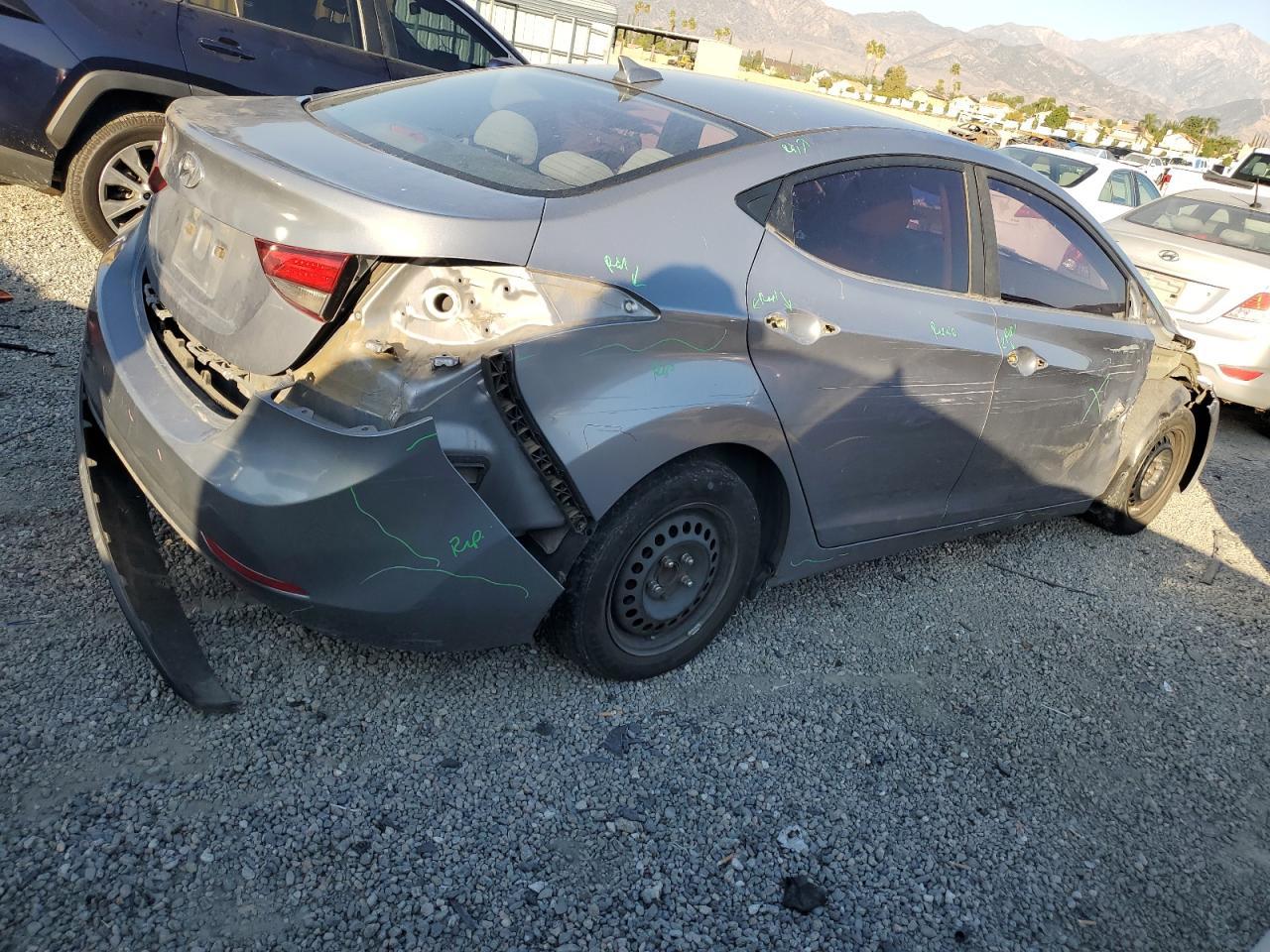 2016 HYUNDAI ELANTRA