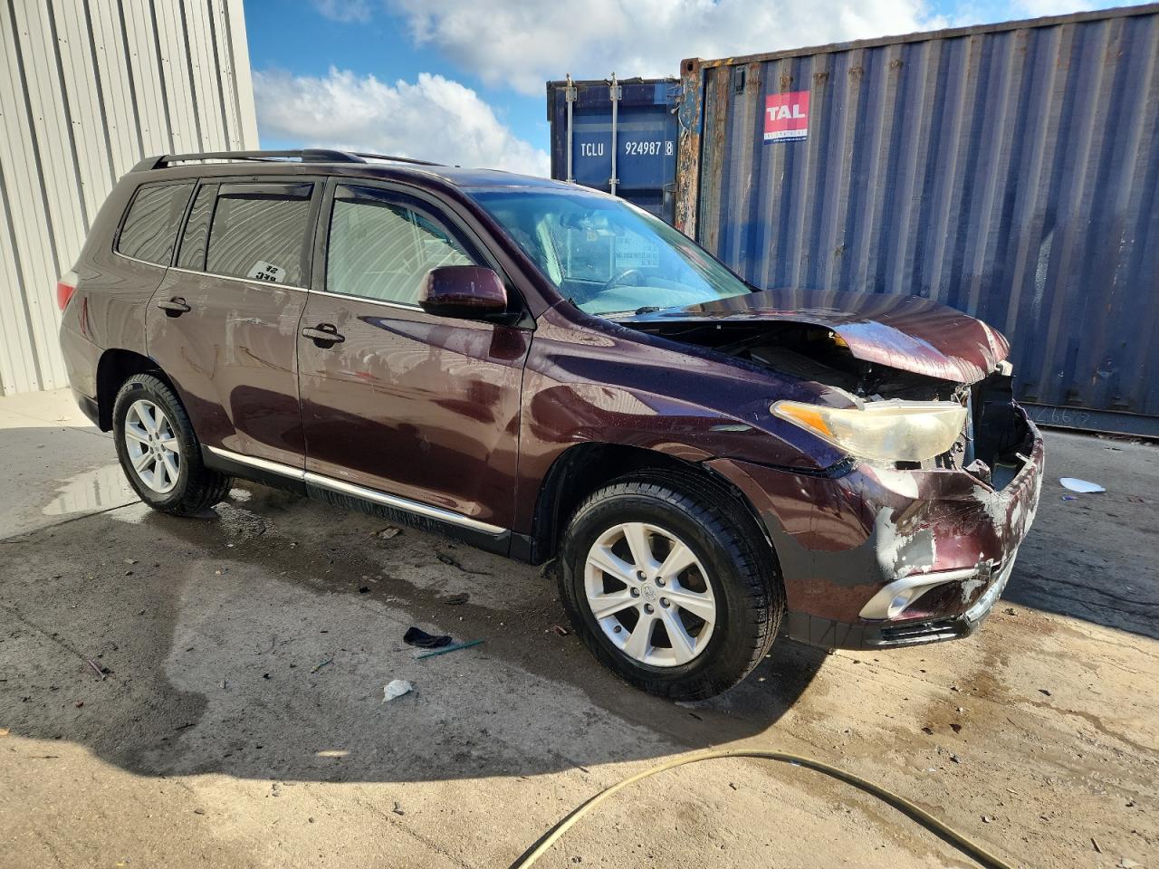 2013 TOYOTA HIGHLANDER