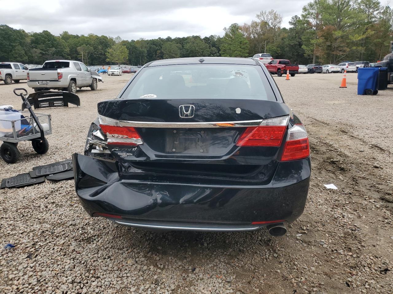 2015 HONDA ACCORD