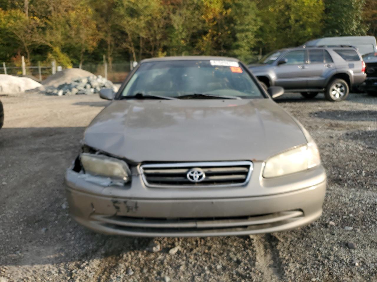 2001 TOYOTA CAMRY