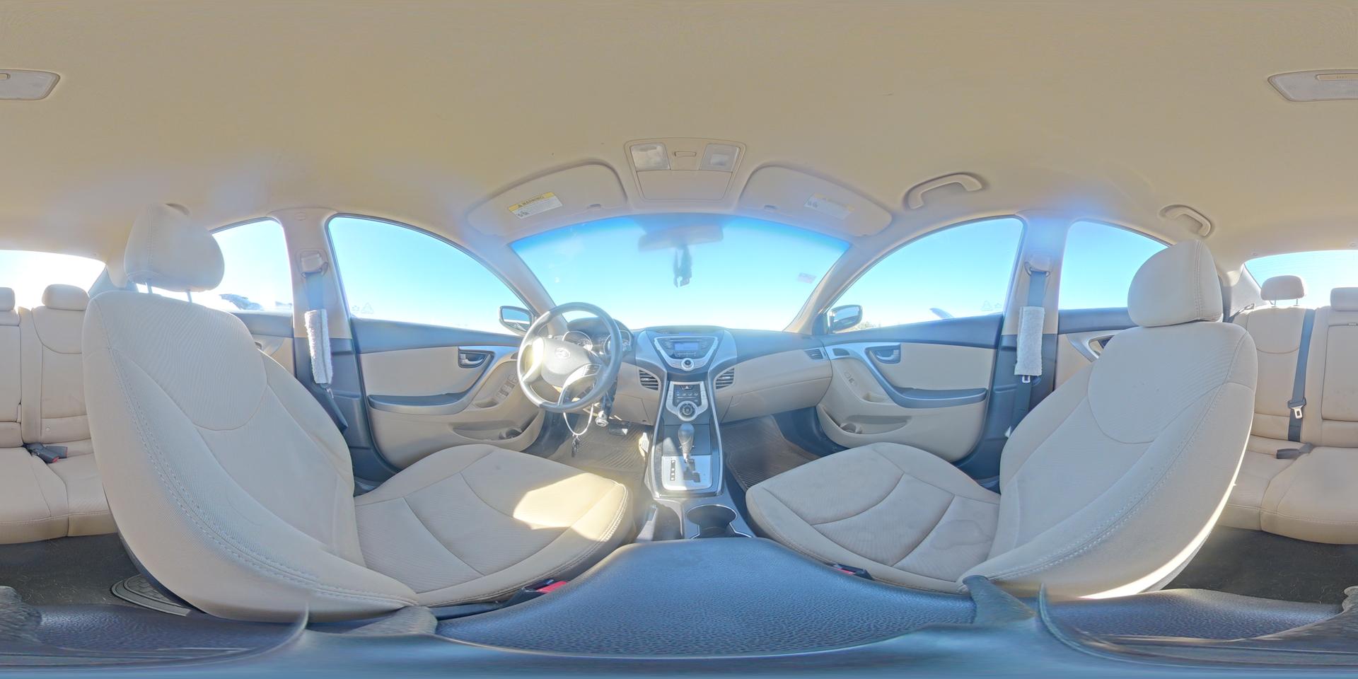 2012 HYUNDAI ELANTRA