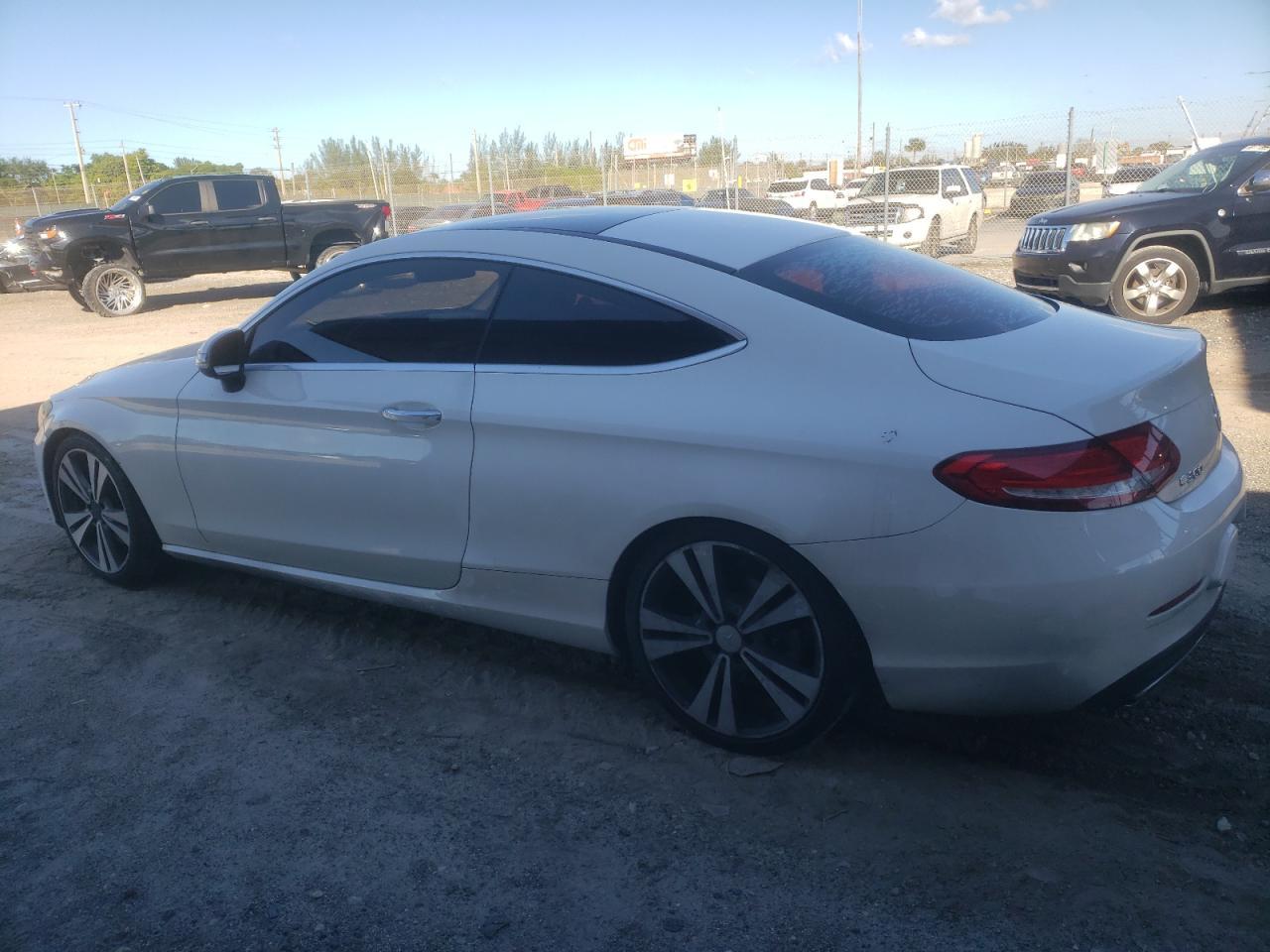 2017 MERCEDES-BENZ C-CLASS