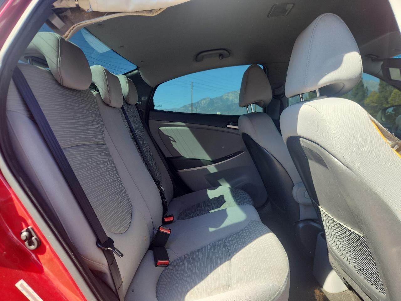 2015 HYUNDAI ACCENT