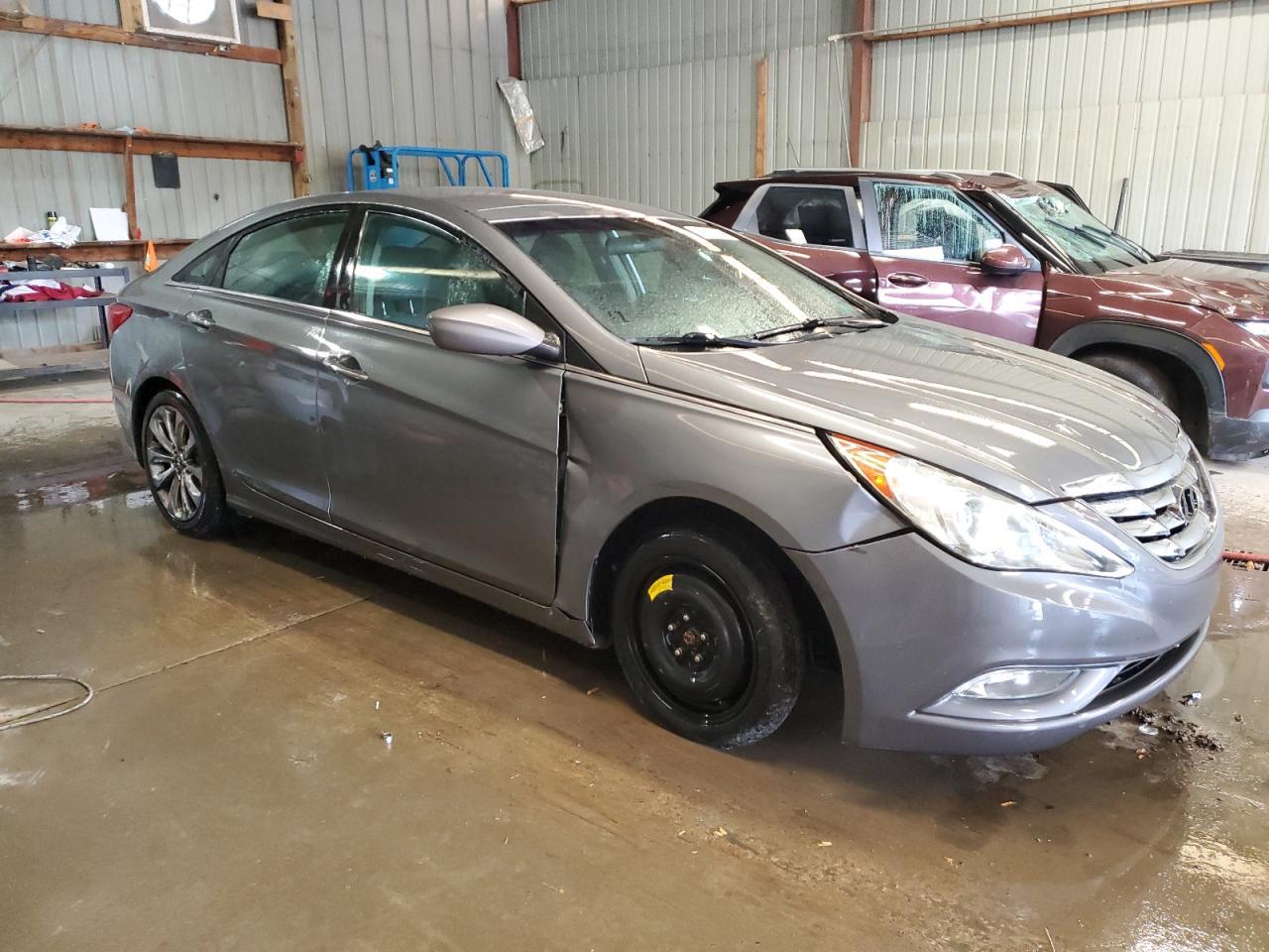 2011 HYUNDAI SONATA