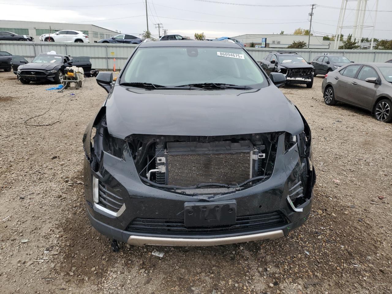 2017 CADILLAC XT5