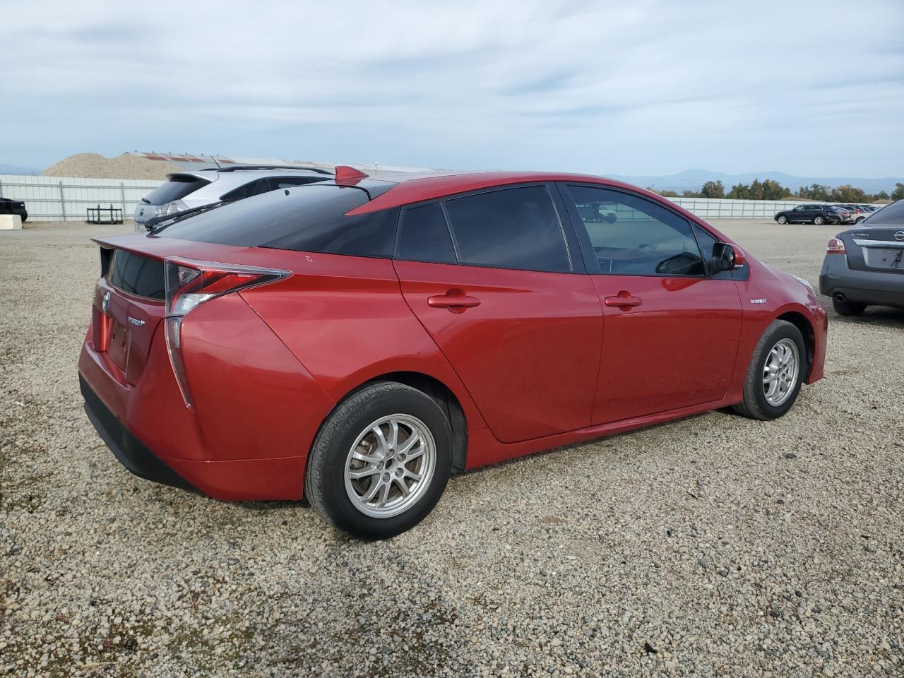 2016 TOYOTA PRIUS