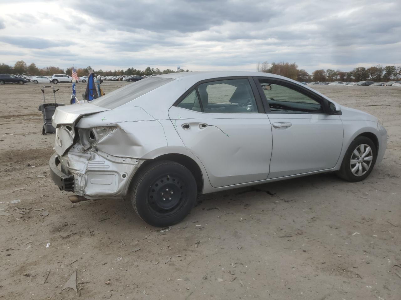 2015 TOYOTA COROLLA