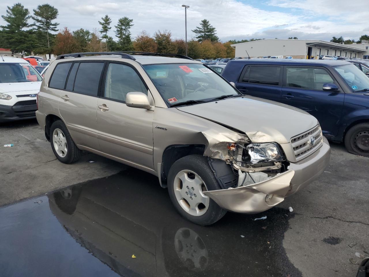 2005 TOYOTA HIGHLANDER