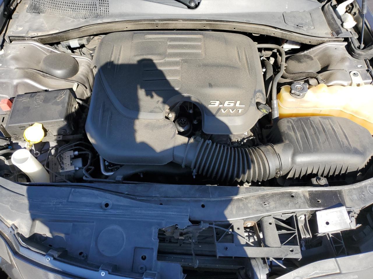 2019 CHRYSLER 300