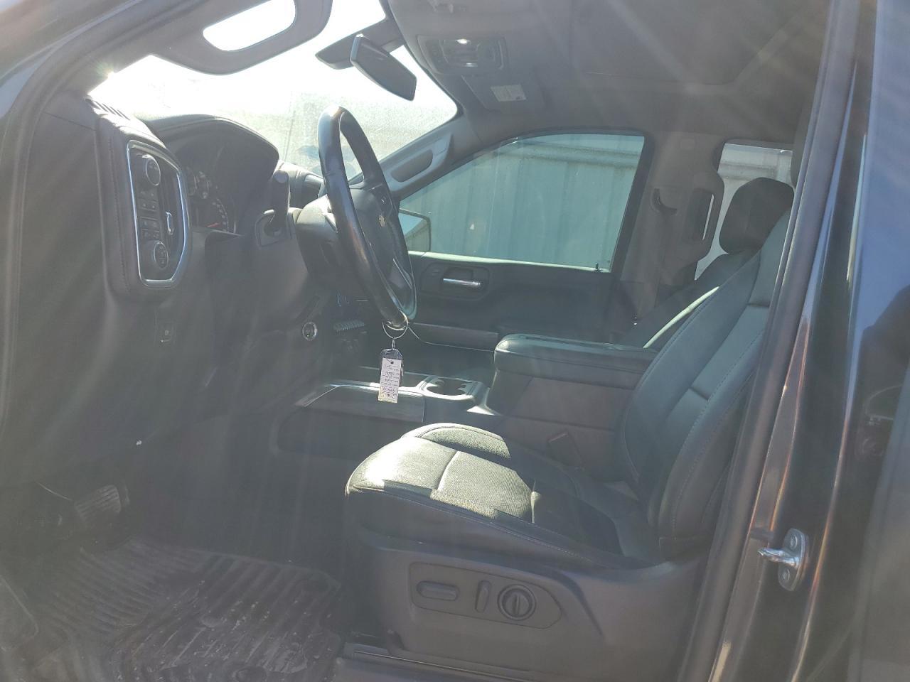 2021 CHEVROLET Silverado