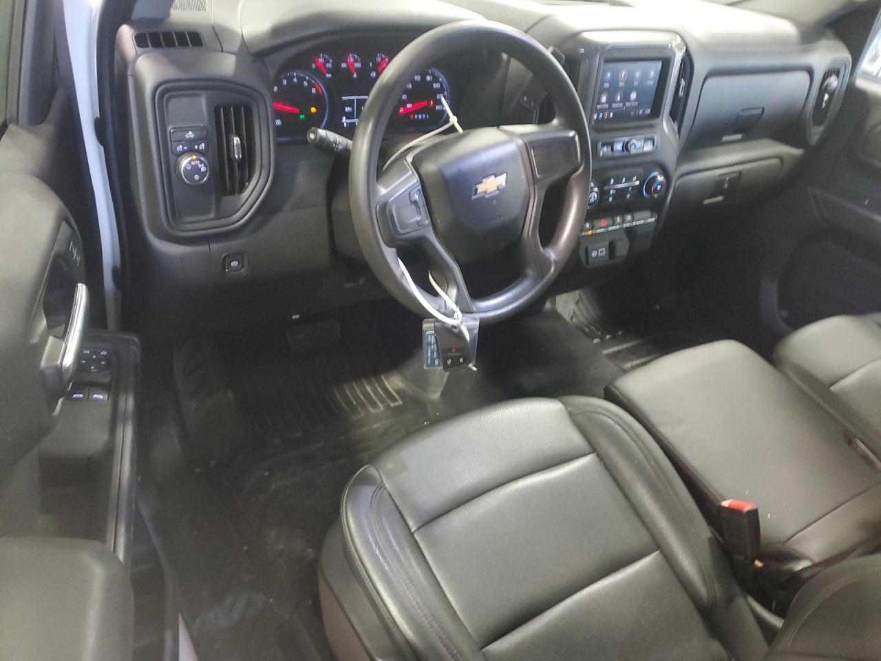 2023 CHEVROLET Silverado