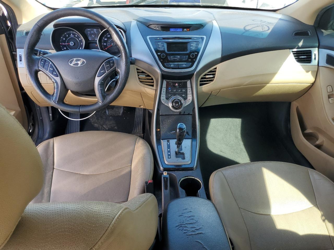 2013 HYUNDAI ELANTRA