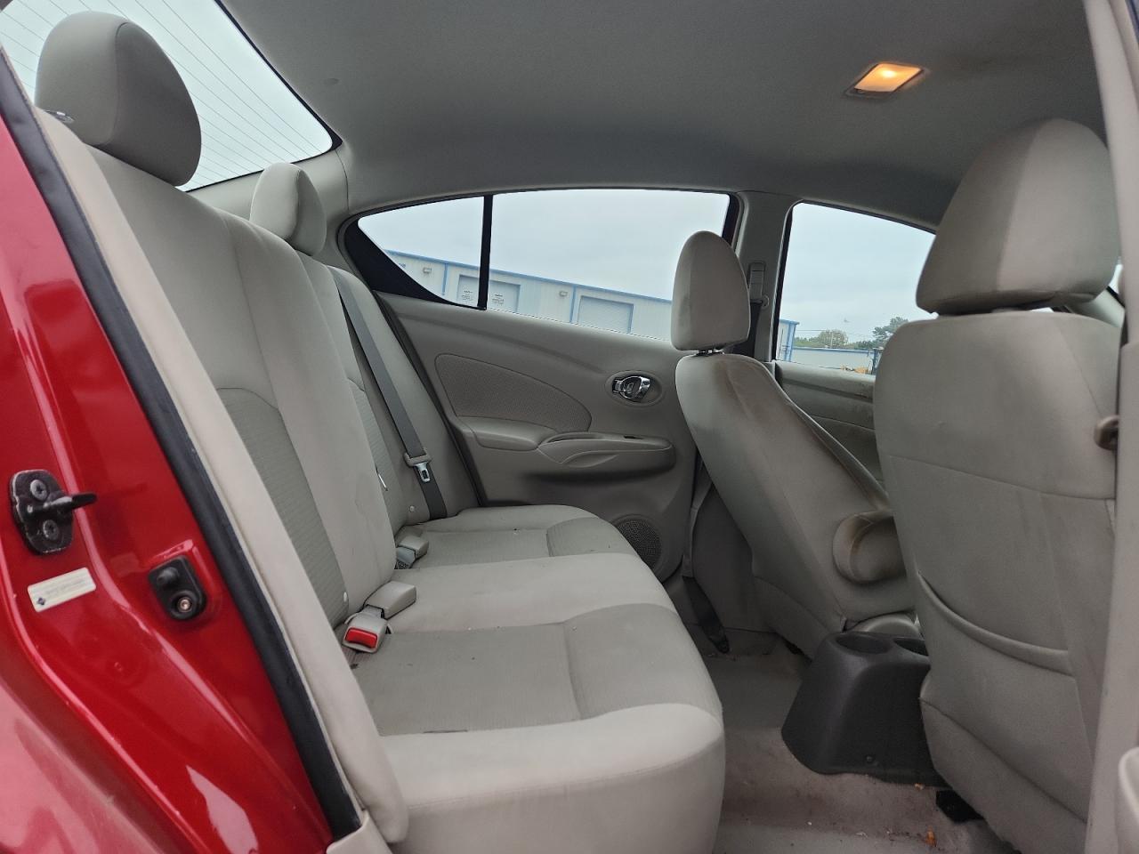 2013 NISSAN VERSA