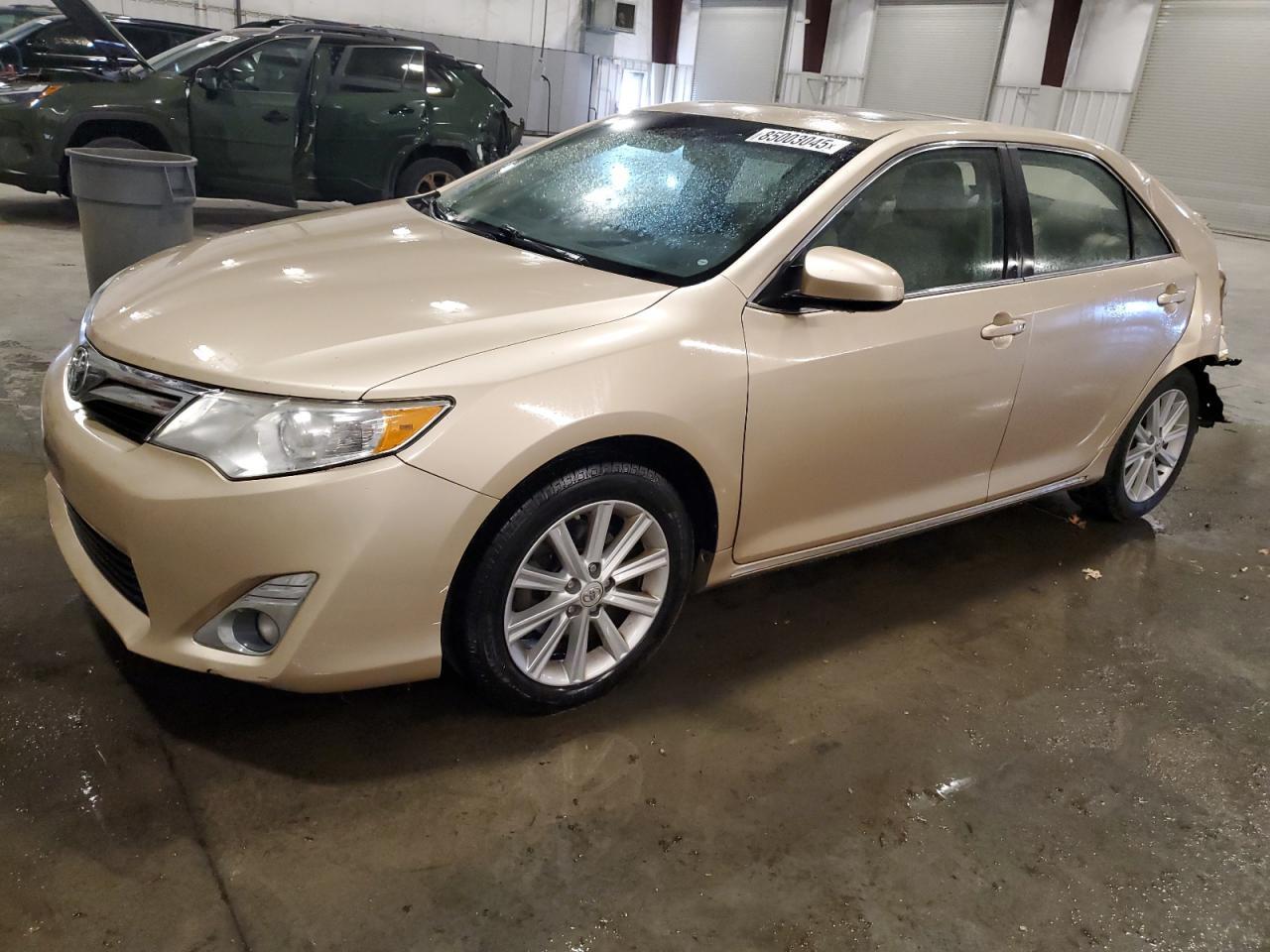 2012 TOYOTA CAMRY