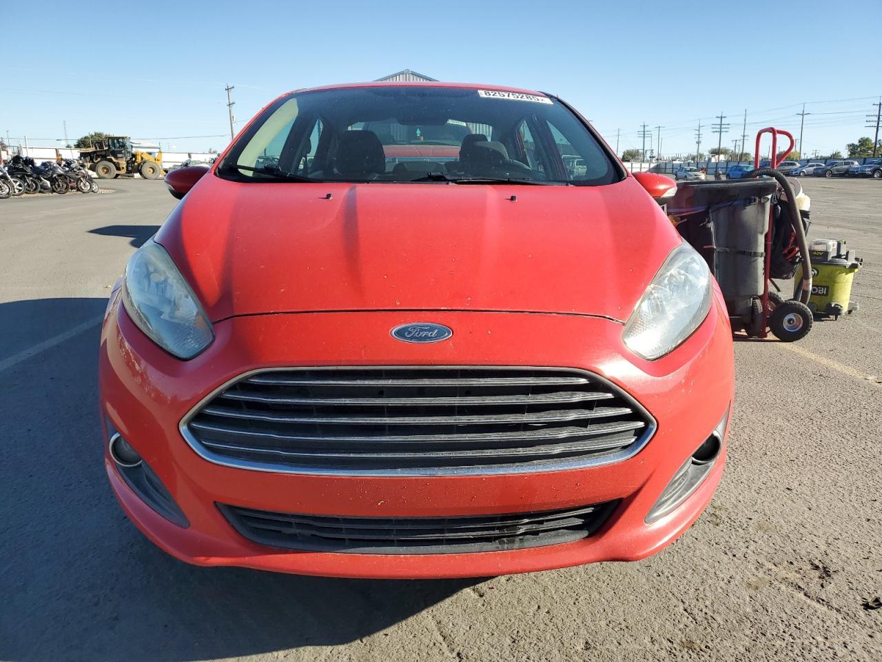 2014 FORD Fiesta