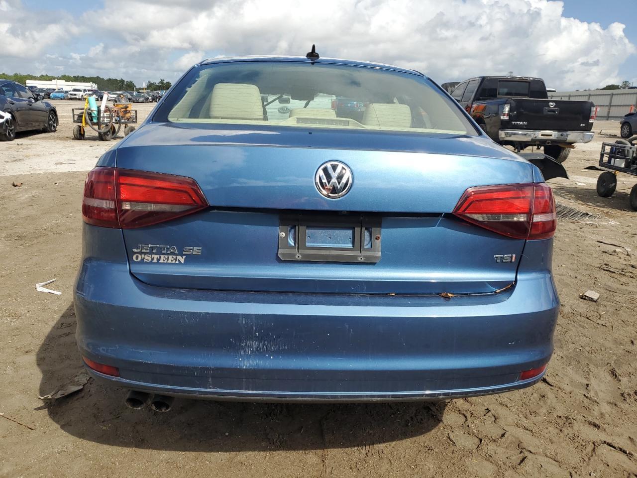 2016 VOLKSWAGEN JETTA