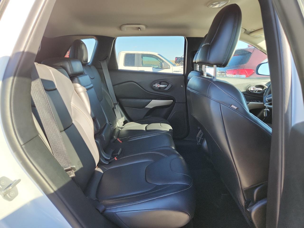 2018 JEEP CHEROKEE