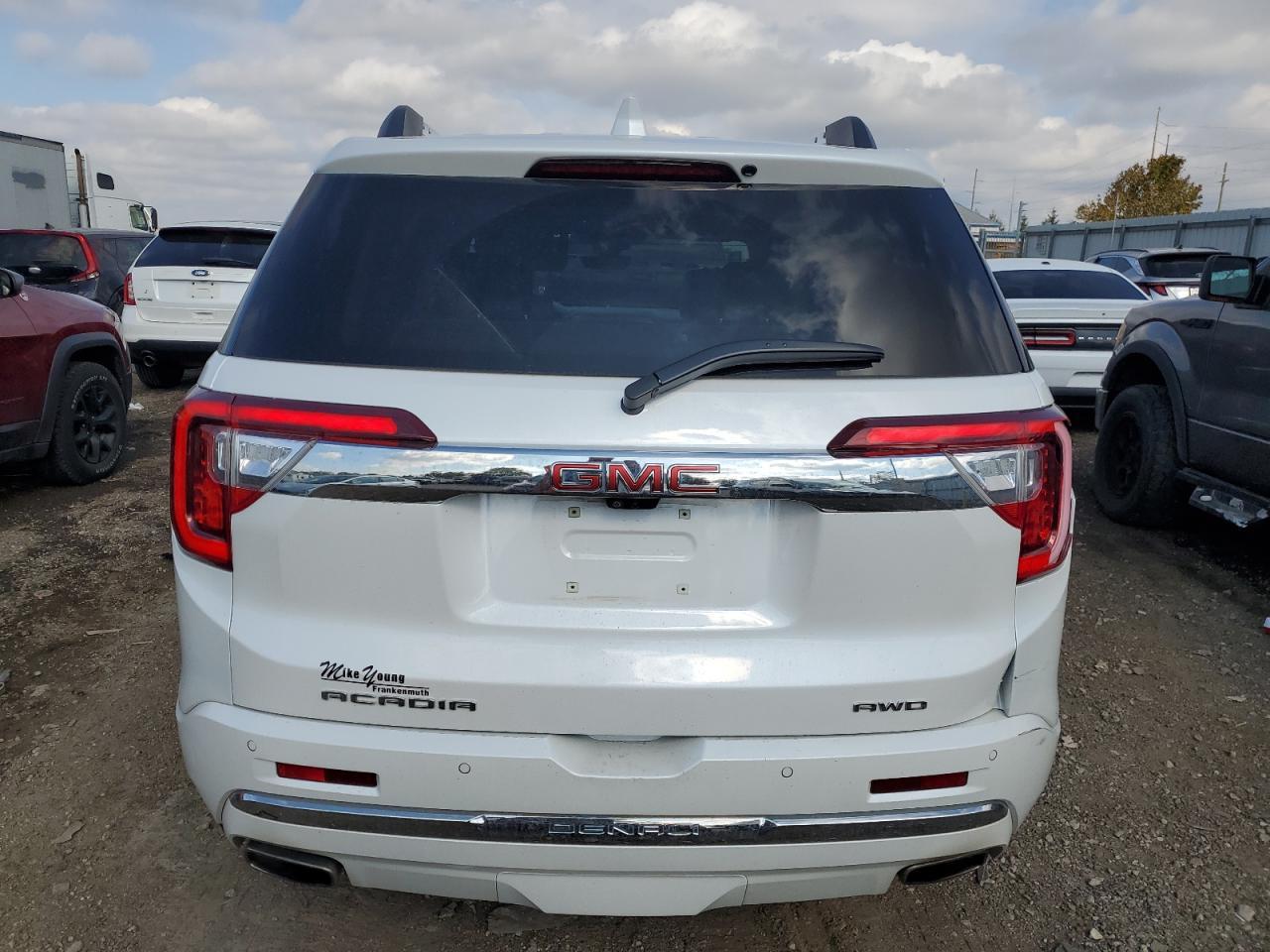 2023 GMC ACADIA