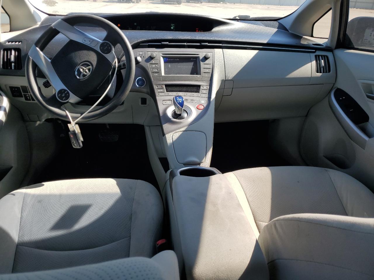 2012 TOYOTA PRIUS