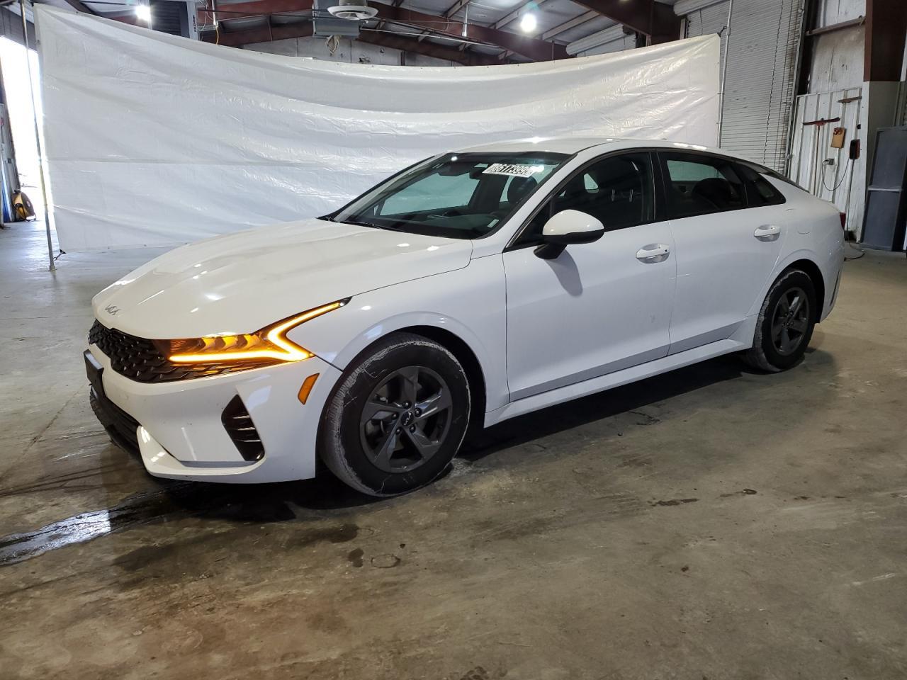2023 KIA K5