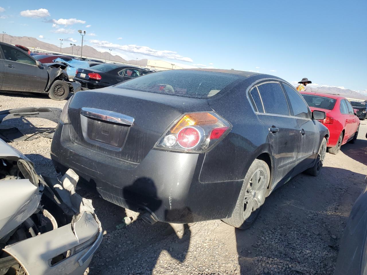 2012 NISSAN ALTIMA