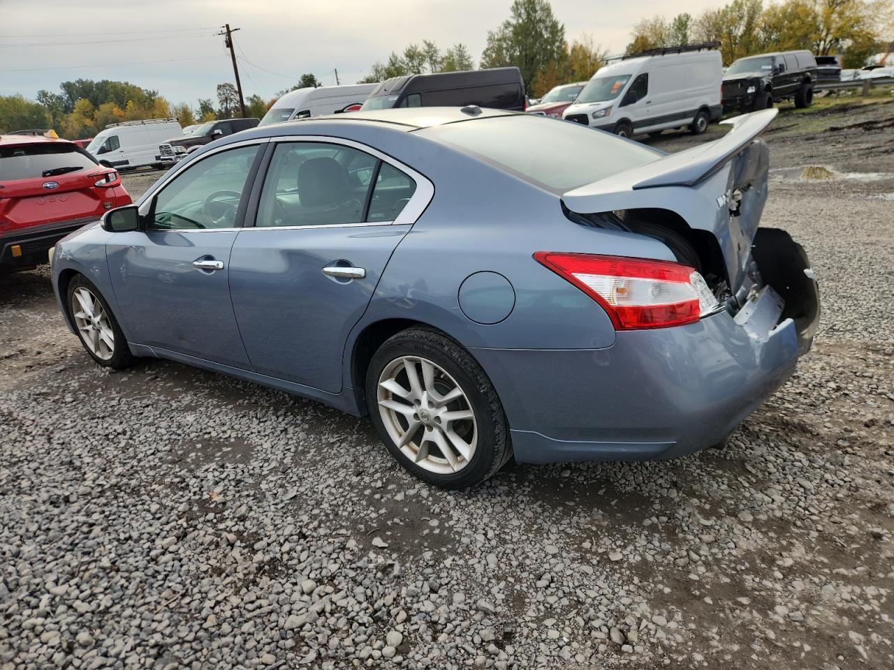 2011 NISSAN Maxima