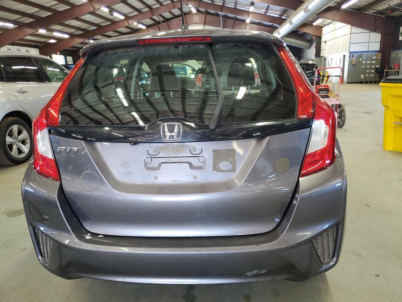 2017 HONDA FIT