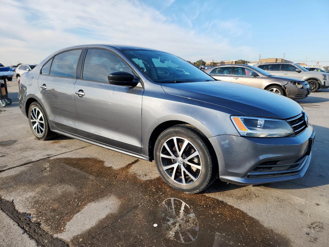 2016 VOLKSWAGEN JETTA