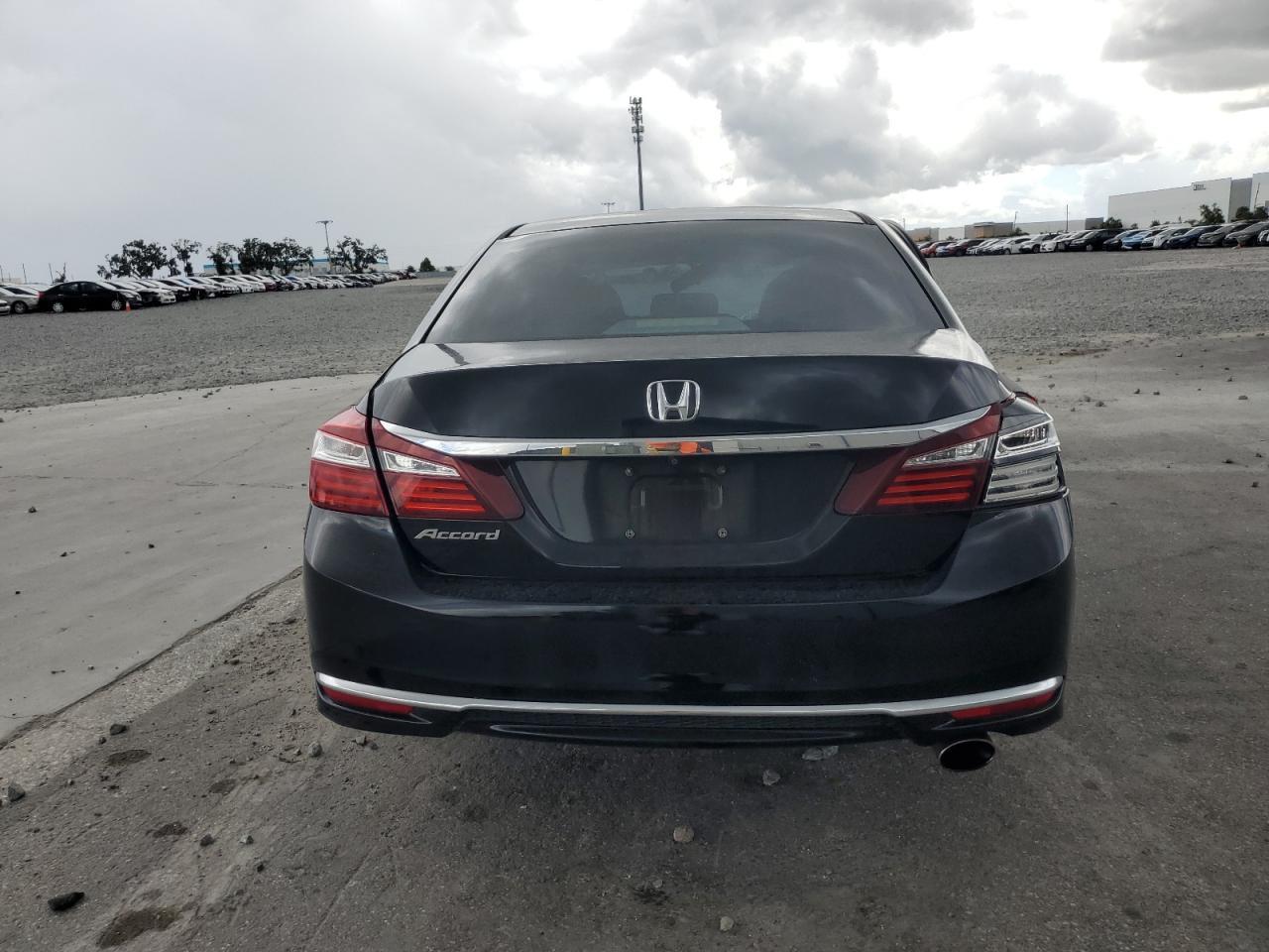2016 HONDA ACCORD