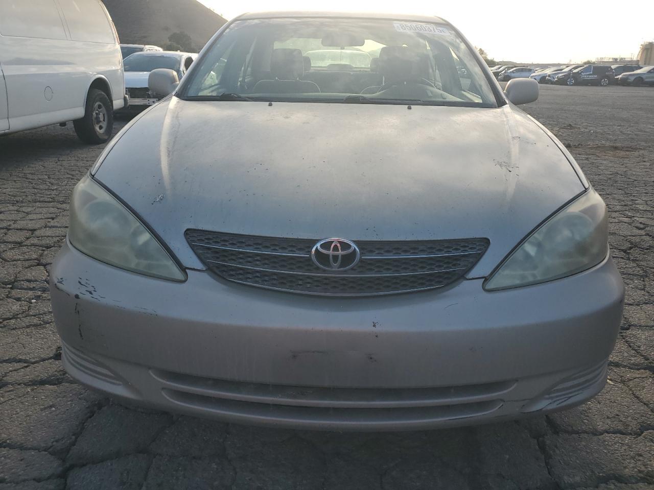 2004 TOYOTA CAMRY