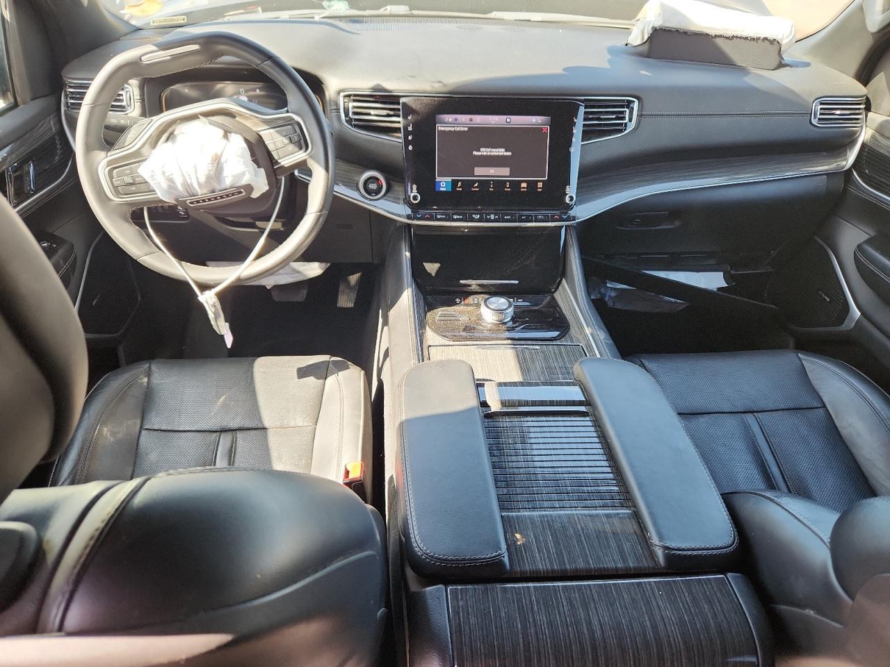 2022 JEEP Wagoneer