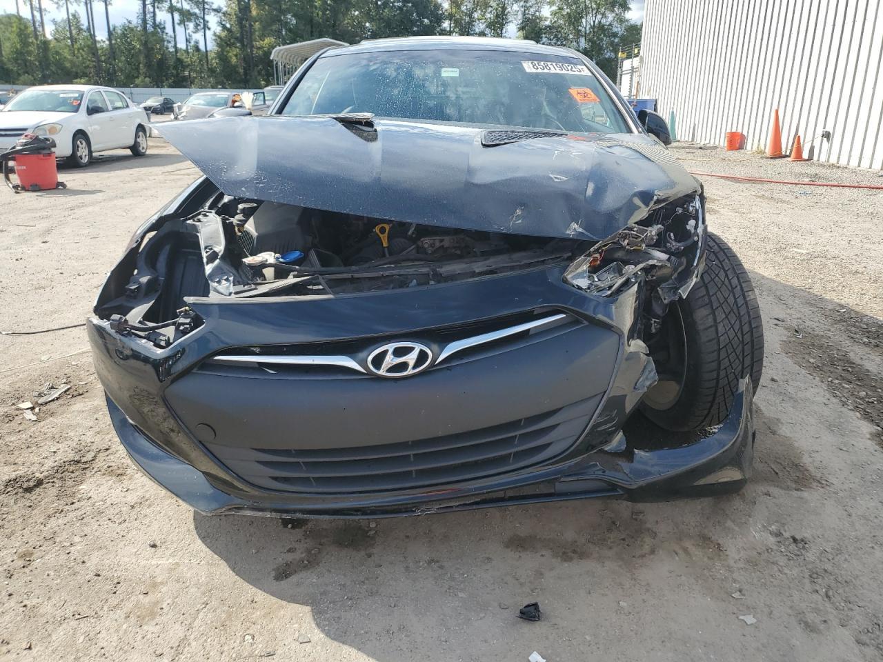 2013 HYUNDAI GENESIS