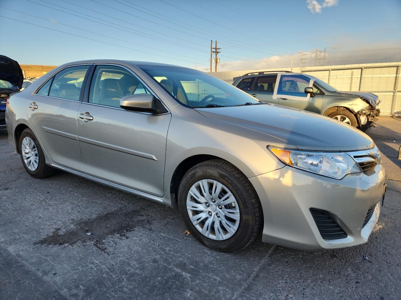 2013 TOYOTA CAMRY