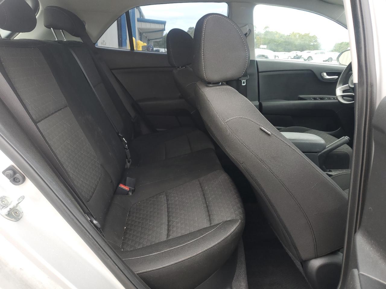 2021 KIA RIO