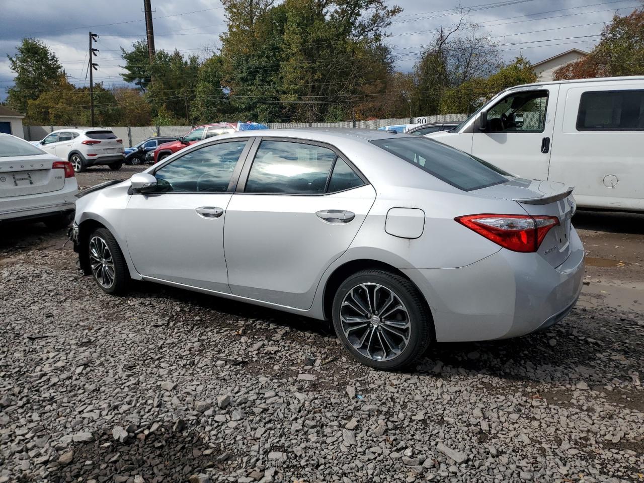 2016 TOYOTA COROLLA
