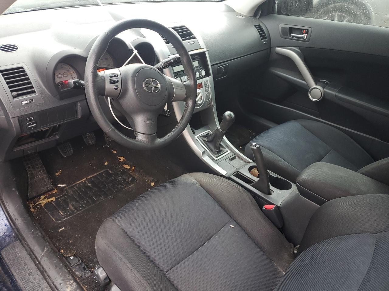 2010 TOYOTA SCION