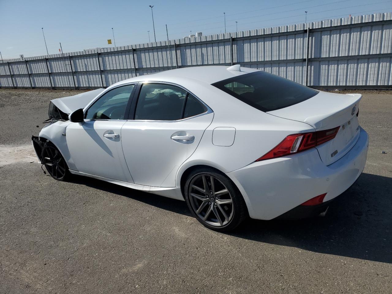 2016 LEXUS IS 200t