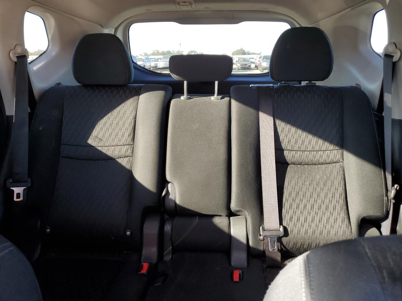 2019 NISSAN ROGUE