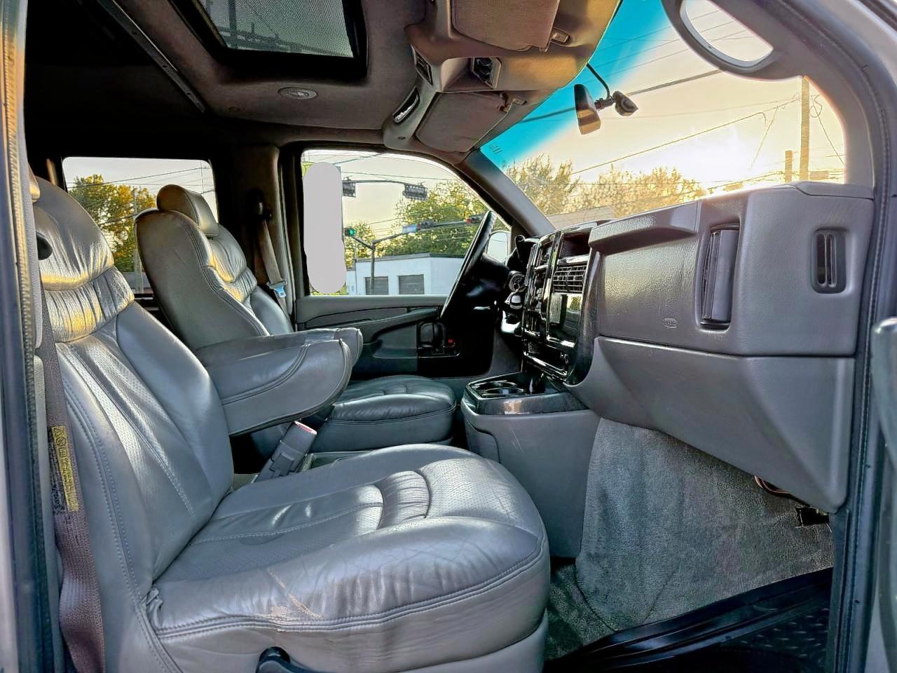 2005 CHEVROLET Express 1500
