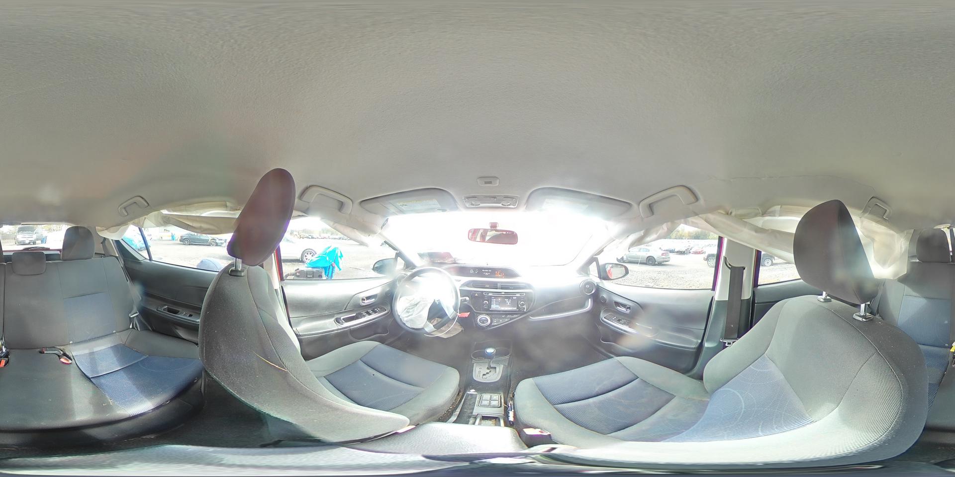 2015 TOYOTA Prius c
