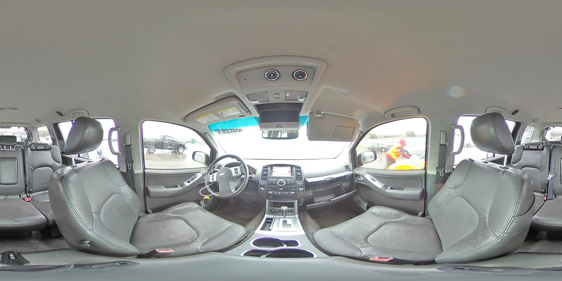 2012 NISSAN PATHFINDER